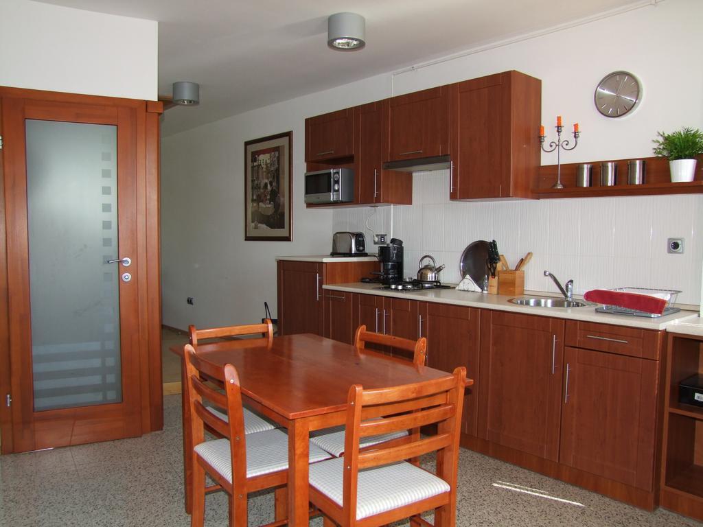 Minaret Apartman Eger Habitación foto