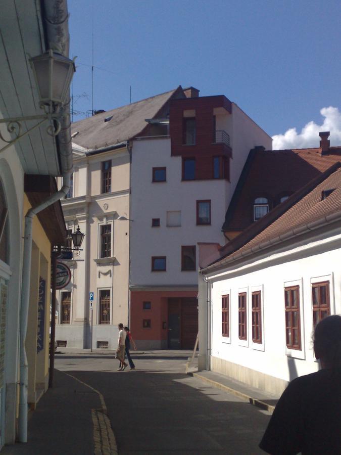 Minaret Apartman Eger Exterior foto